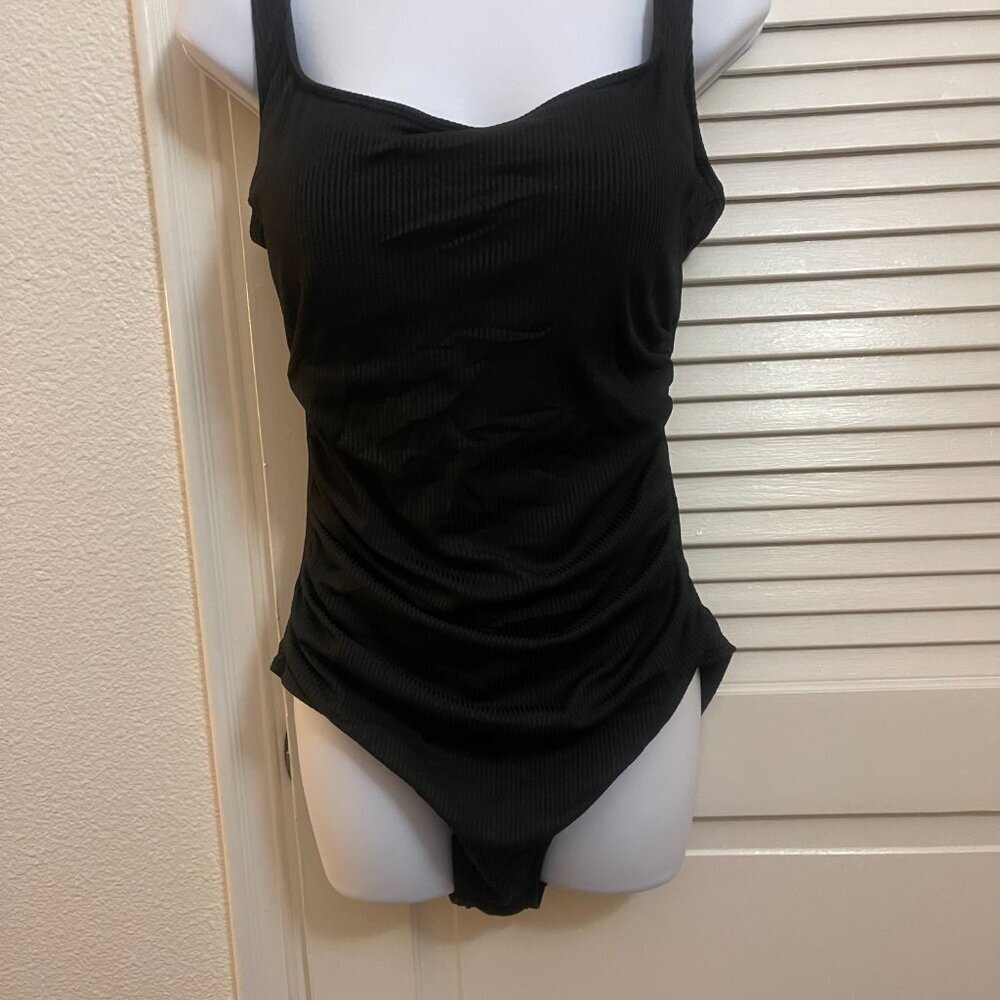 AIDONGER Black Ribbed Ruched One Piece Swimsuit NWT L